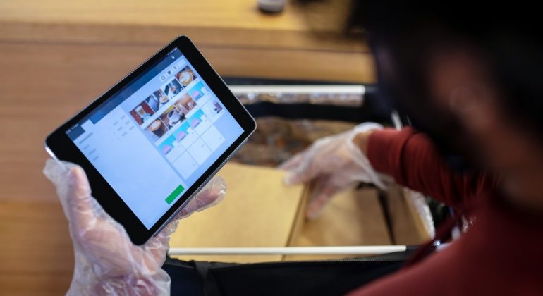 Cold Chain IoT Solutions for Last-Mile Delivery